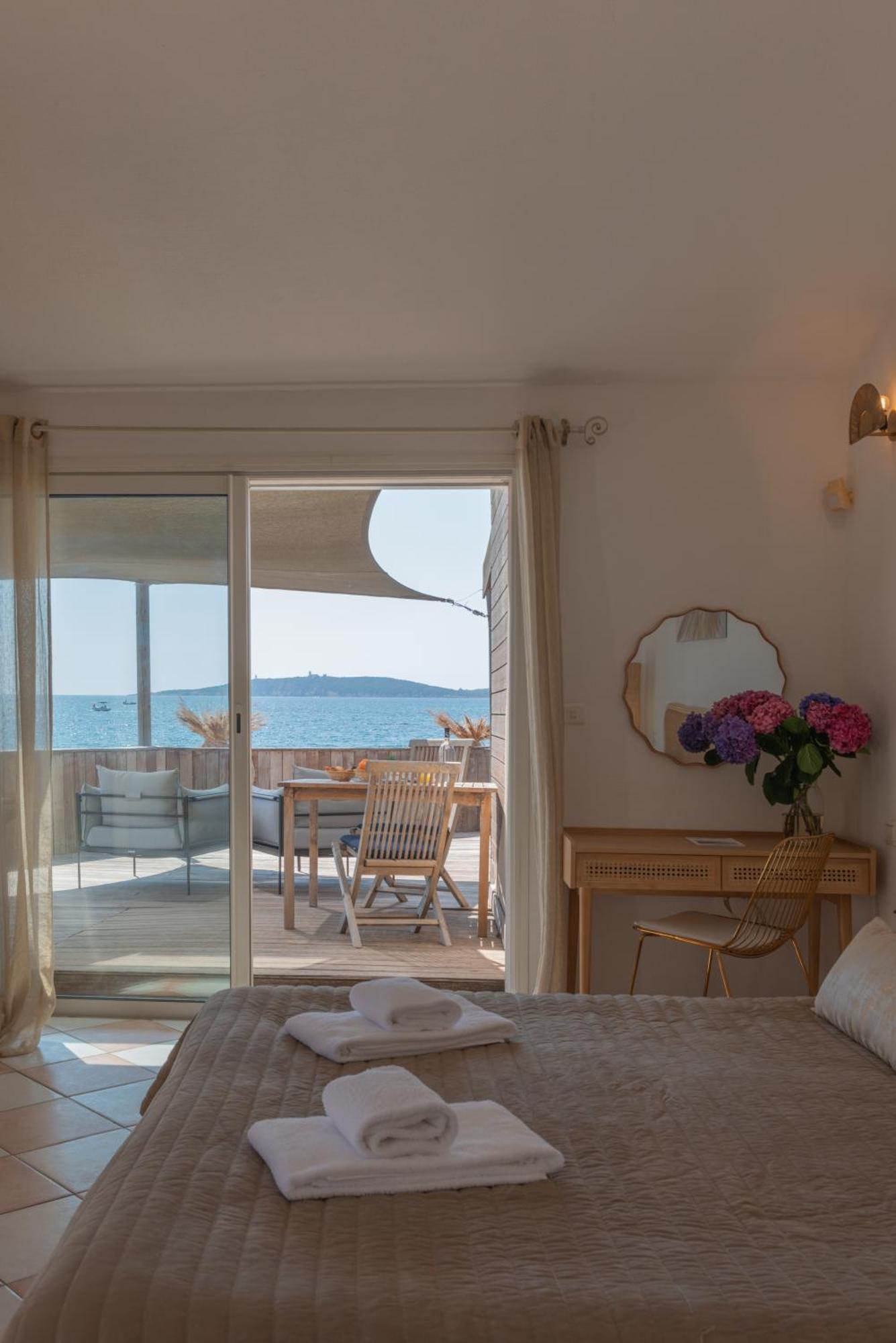 Domaine De Caranella 3*