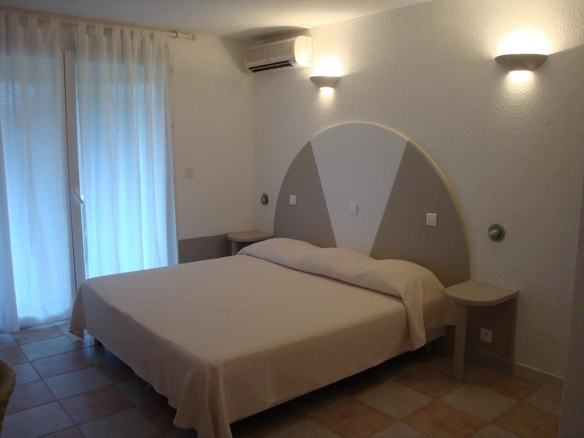 Hotel Domaine De Caranella 3*